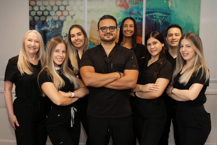 Full team Sunrise location